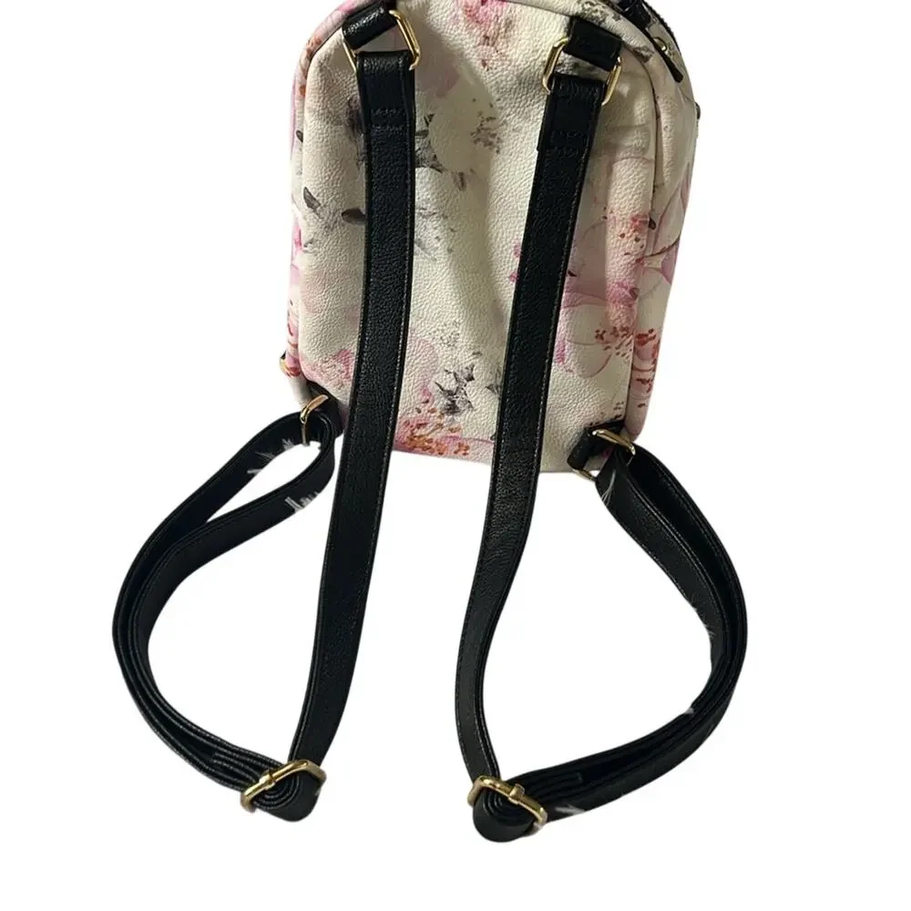 Betsey Johnson excellent very